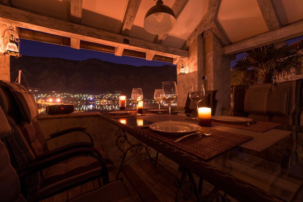 Kotor Old Town Palace Bucha מראה חיצוני תמונה